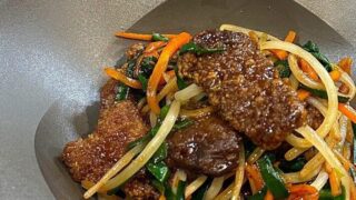 10分で完成！コープデリミールキット「しっとり国産豚レバーフライとたっぷりニラのレバニラ炒め」【実食レビュー】 