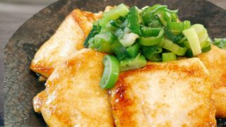 大地を守る会の神泉豆腐で　『豆腐ステーキ』 